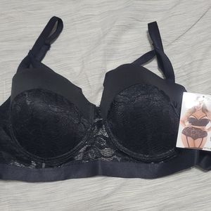 Fantasy Lingerie/CURVE/1X/2X/Black with lace/Sexy is for everybody
